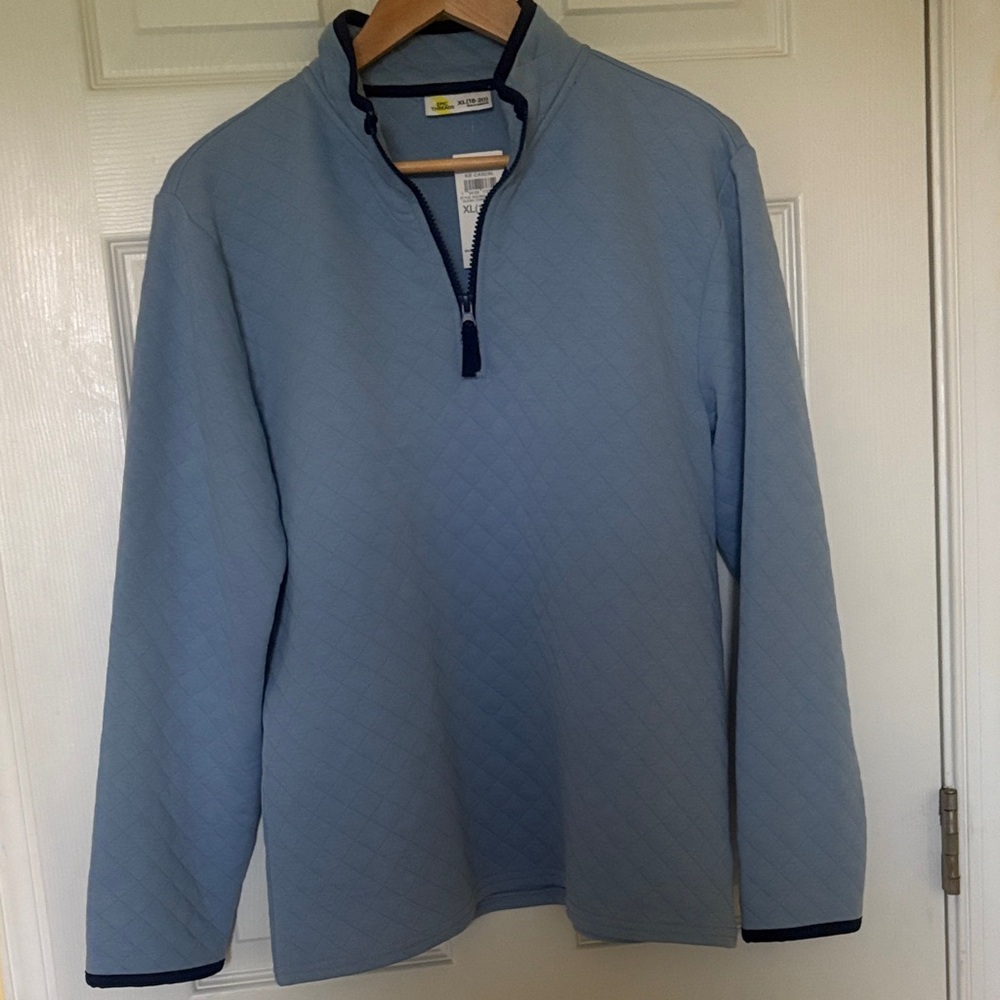 Epic Threads Light Blue Quilted Pullover with Navy Trim
